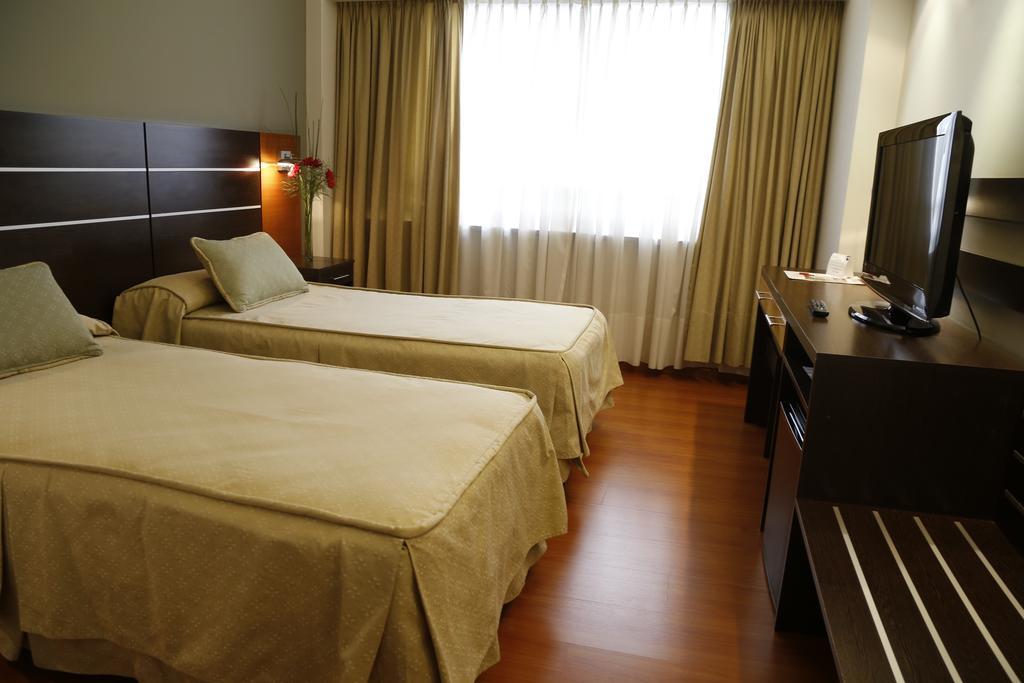 Hotel Corregidor La Plata Dış mekan fotoğraf